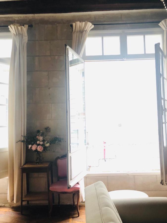 Charme D'Ancien Au Coeur De Vieux-Tours Apartment Exterior photo